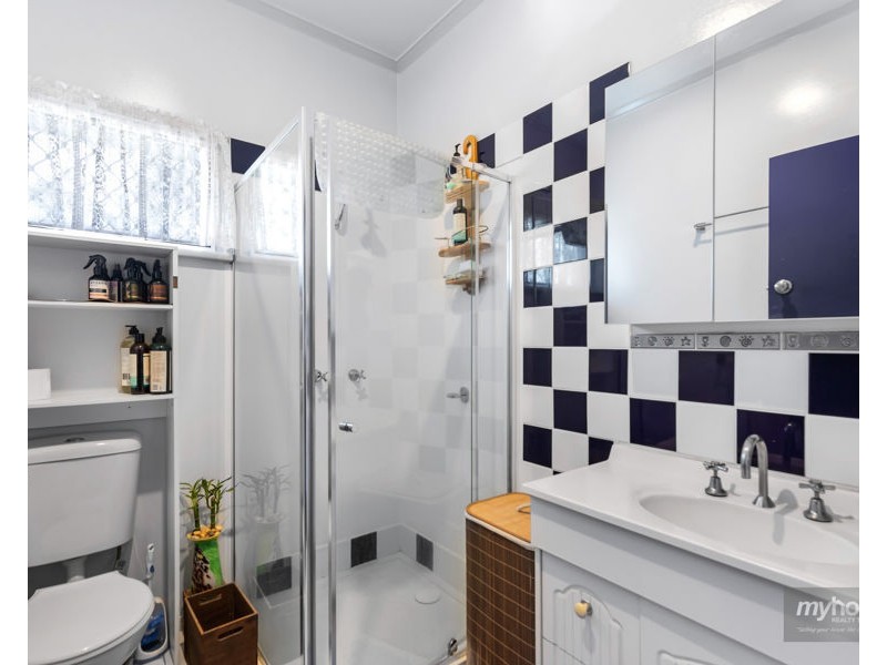 13 Perry Street, Harlaxton QLD 4350