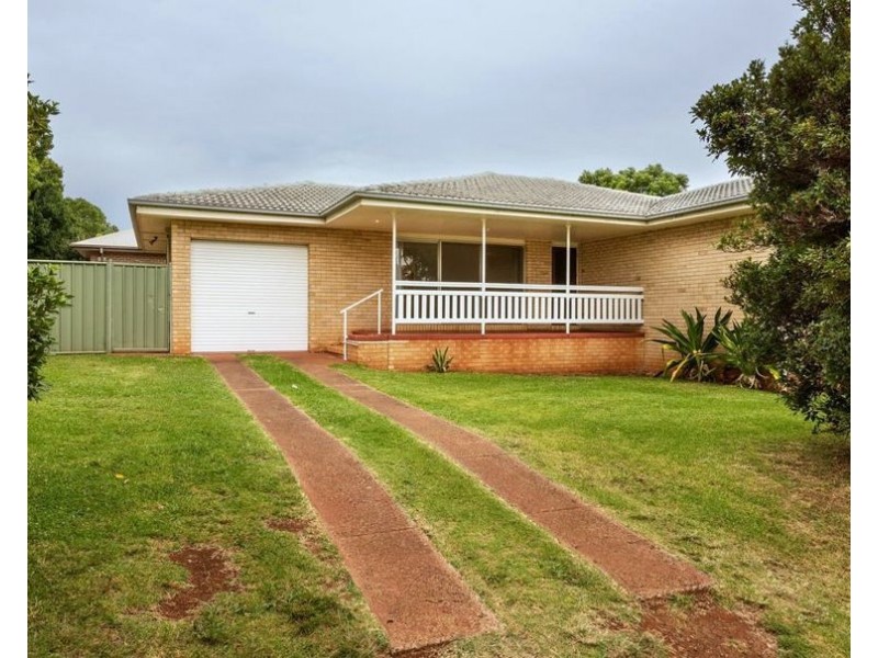 194 Mackenzie Street, Rangeville QLD 4350