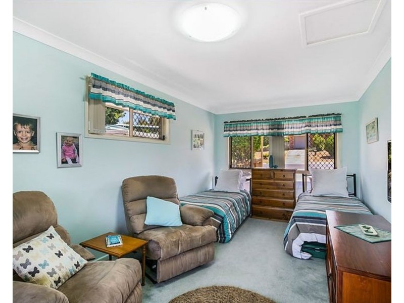 4 Sunbury Street, Harristown QLD 4350