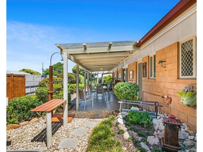 4 Sunbury Street, Harristown QLD 4350