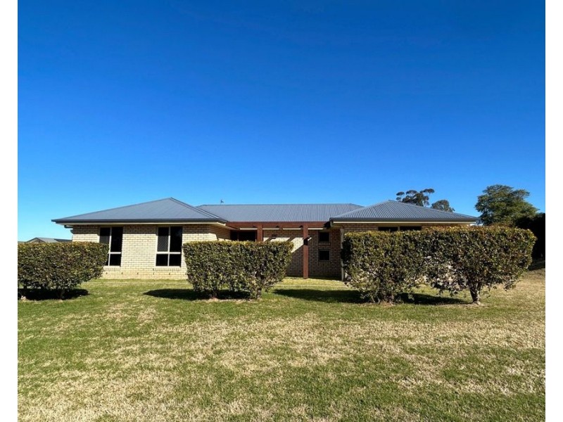 19 Freyling Road, Hodgson Vale QLD 4352