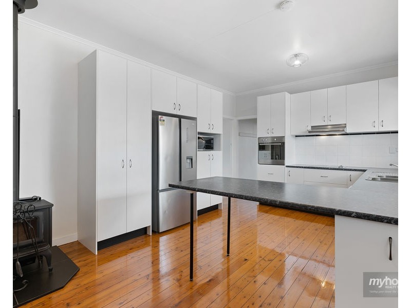 33 Butt Street, Harristown QLD 4350