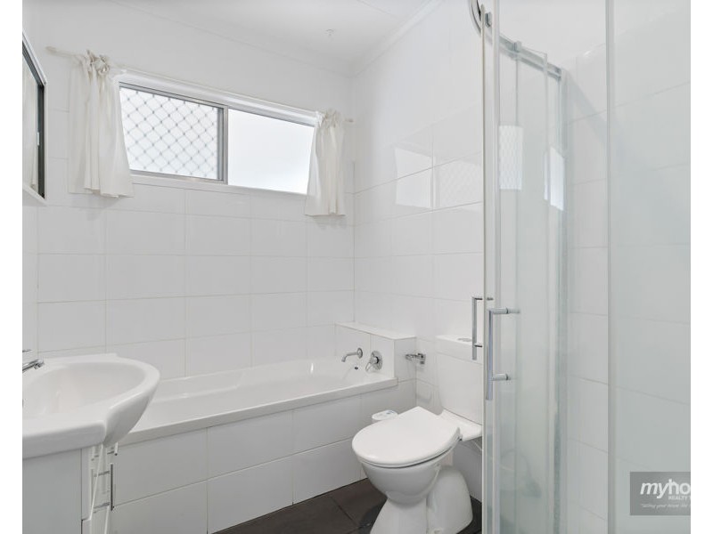 33 Butt Street, Harristown QLD 4350
