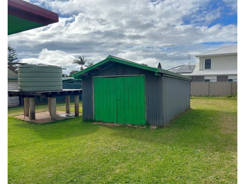 Room 4/8 Ranfurly Street, Newtown QLD 4350