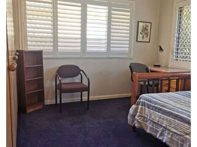 Room 1/12 Newmarket Street, Newtown QLD 4350