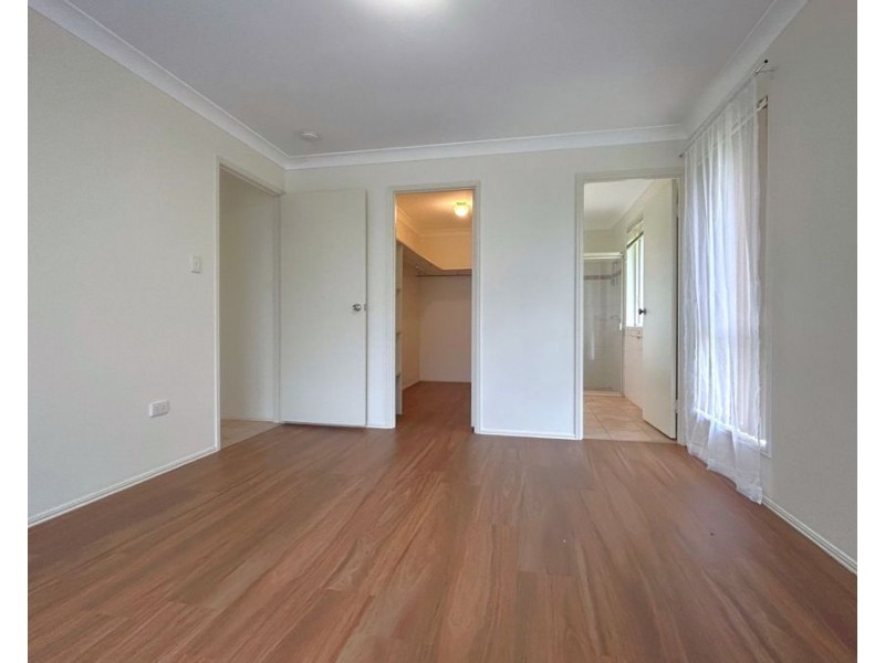 54 Gouldson Drive, Kearneys Spring QLD 4350