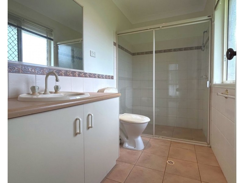 54 Gouldson Drive, Kearneys Spring QLD 4350