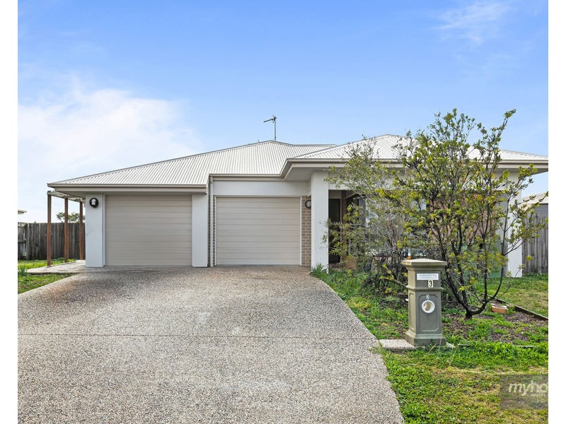 33 Mia Street, Wyreema QLD 4352