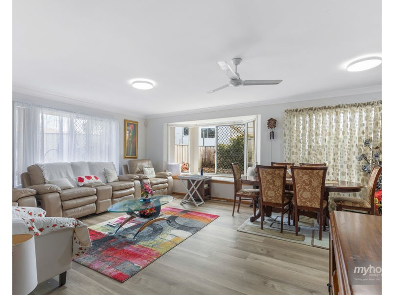 26 Halsworth Street, Cranley QLD 4350