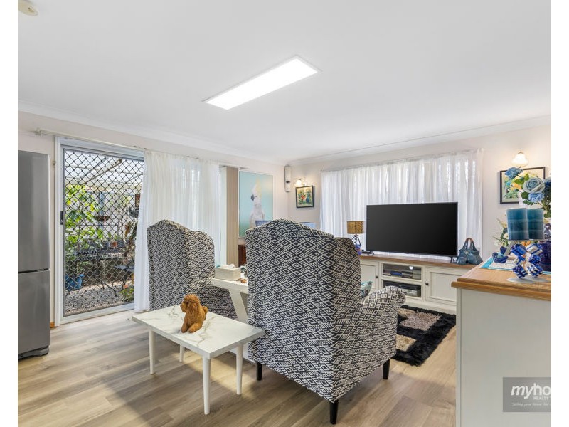 26 Halsworth Street, Cranley QLD 4350