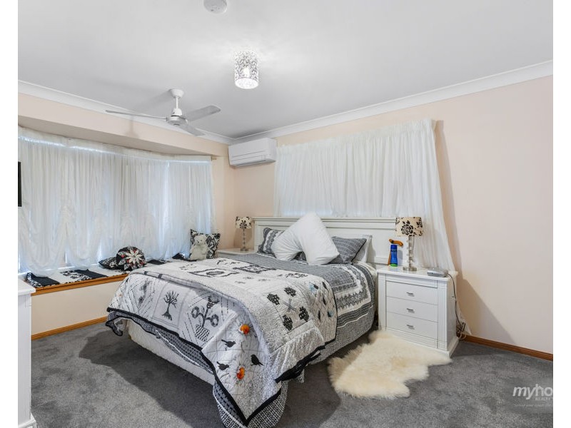 26 Halsworth Street, Cranley QLD 4350