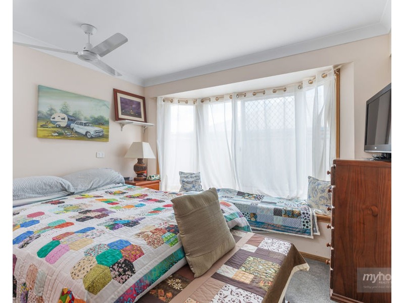 26 Halsworth Street, Cranley QLD 4350