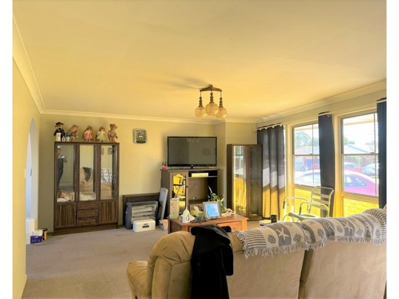 2 Jason Street, Wilsonton Heights QLD 4350