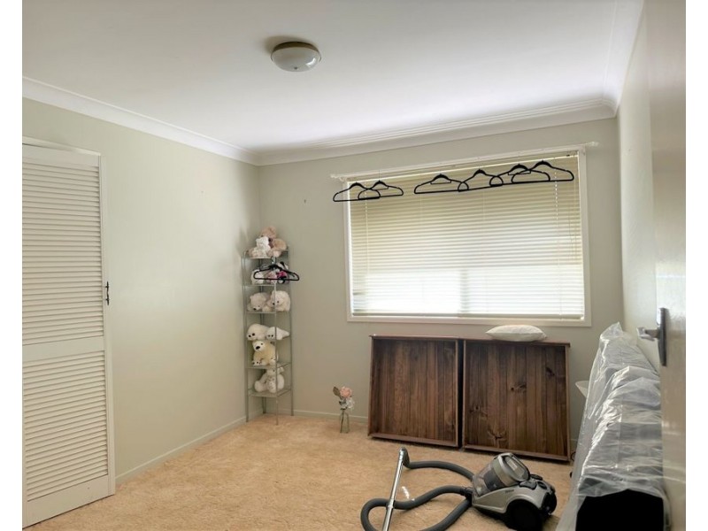 2 Jason Street, Wilsonton Heights QLD 4350