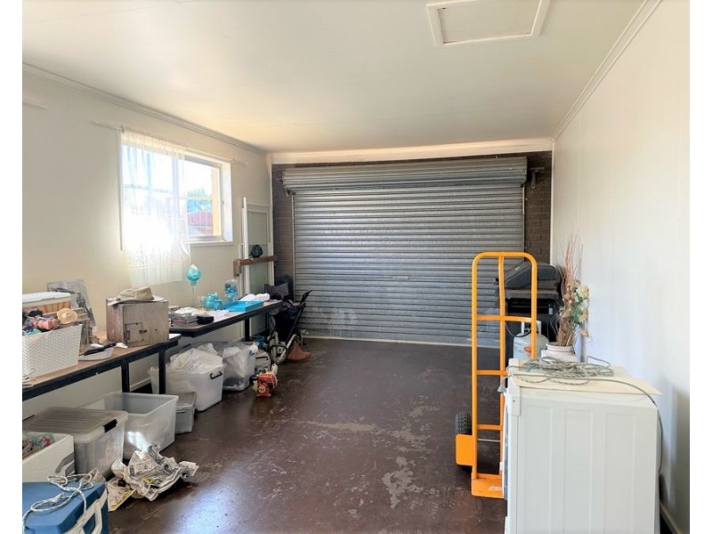 2 Jason Street, Wilsonton Heights QLD 4350