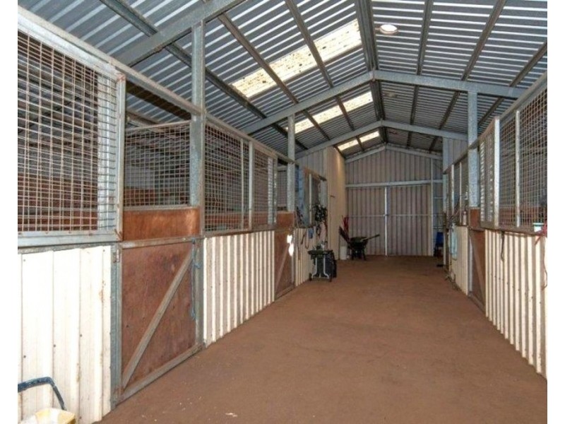 109 Bunkers Hill School Road, Westbrook QLD 4350