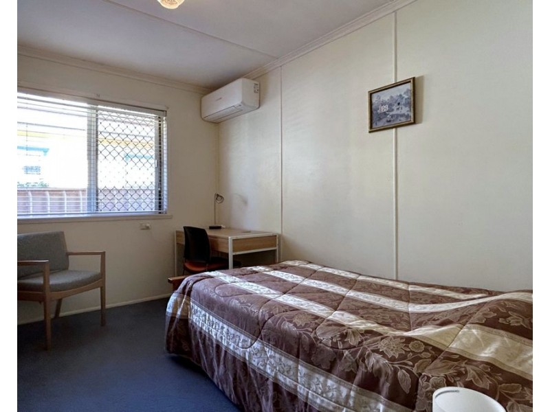 Room 2/12 Newmarket Street, Newtown QLD 4350