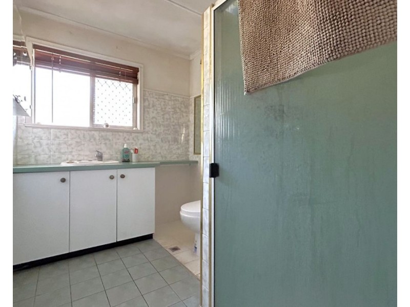 Room 2/12 Newmarket Street, Newtown QLD 4350