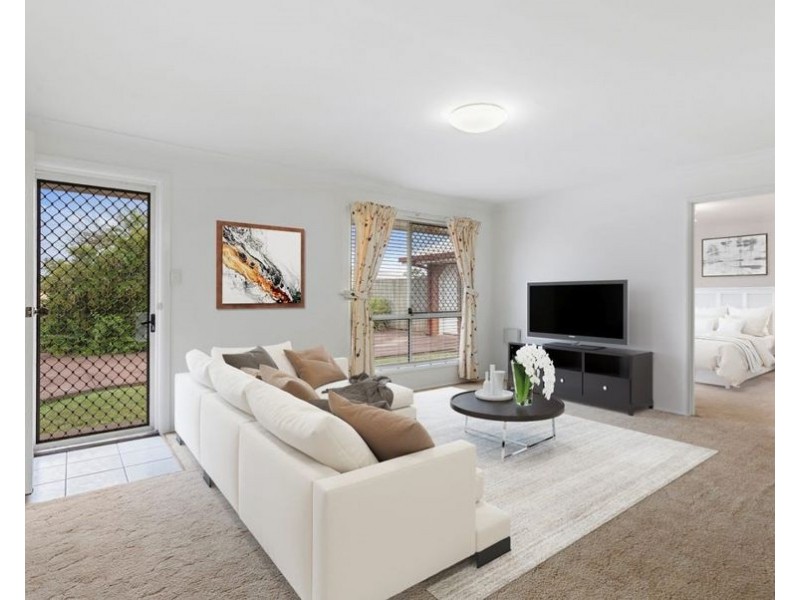 330 Spring Street, Kearneys Spring QLD 4350