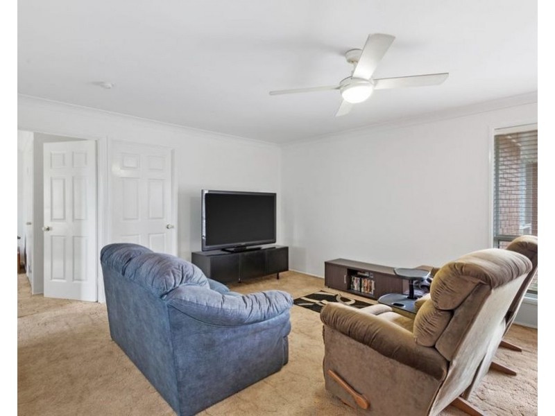 330 Spring Street, Kearneys Spring QLD 4350