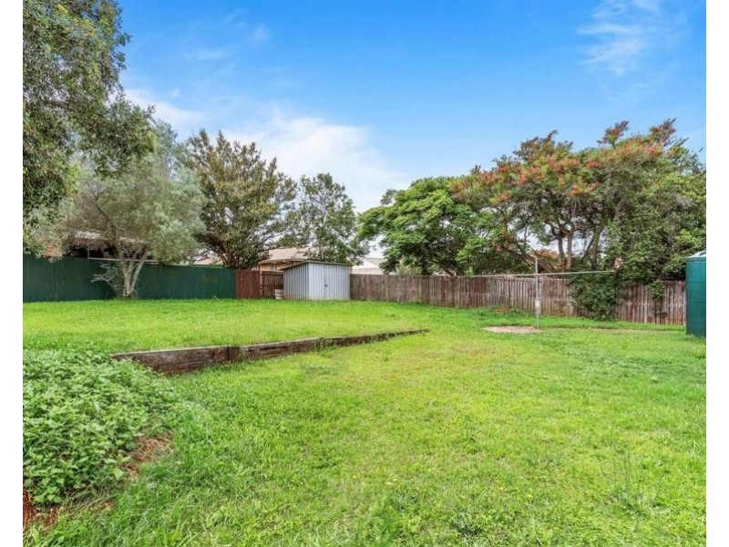 21 Trapp Street, Rockville QLD 4350