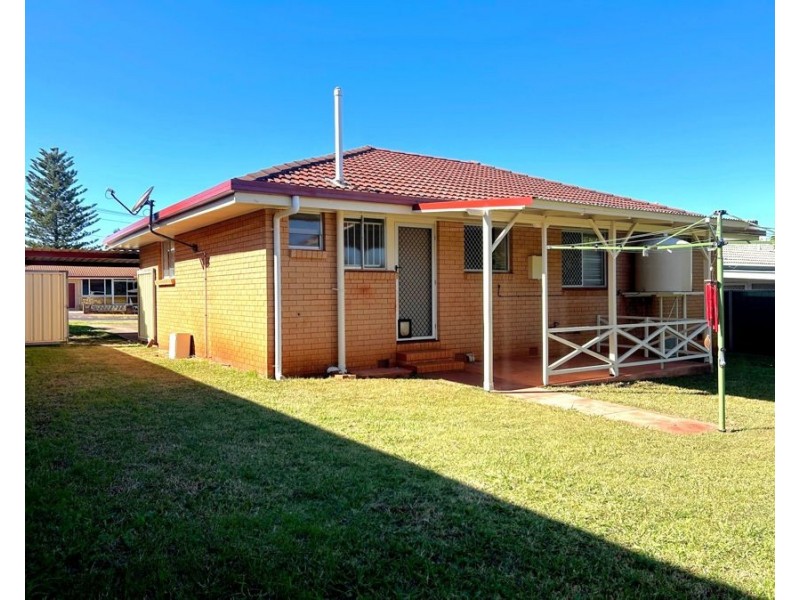 7 Erin Street, Wilsonton QLD 4350