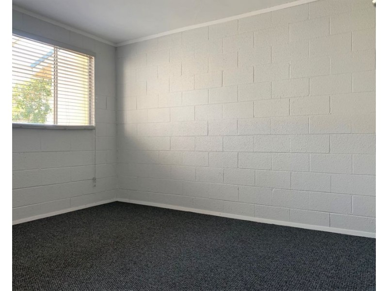 4/329 Hume Street, South Toowoomba QLD 4350