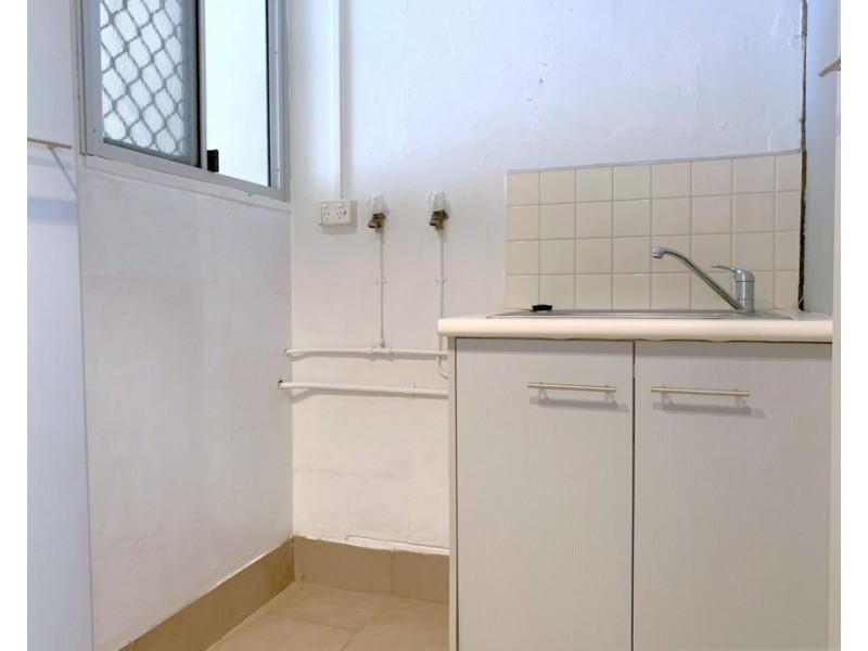 4/329 Hume Street, South Toowoomba QLD 4350