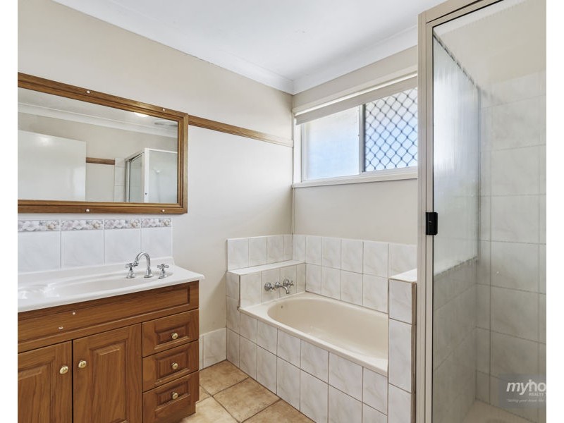 5 Dumba Street, Harristown QLD 4350