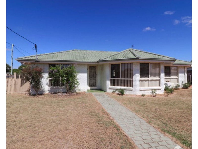 17 Joseph Street, Oakey QLD 4401