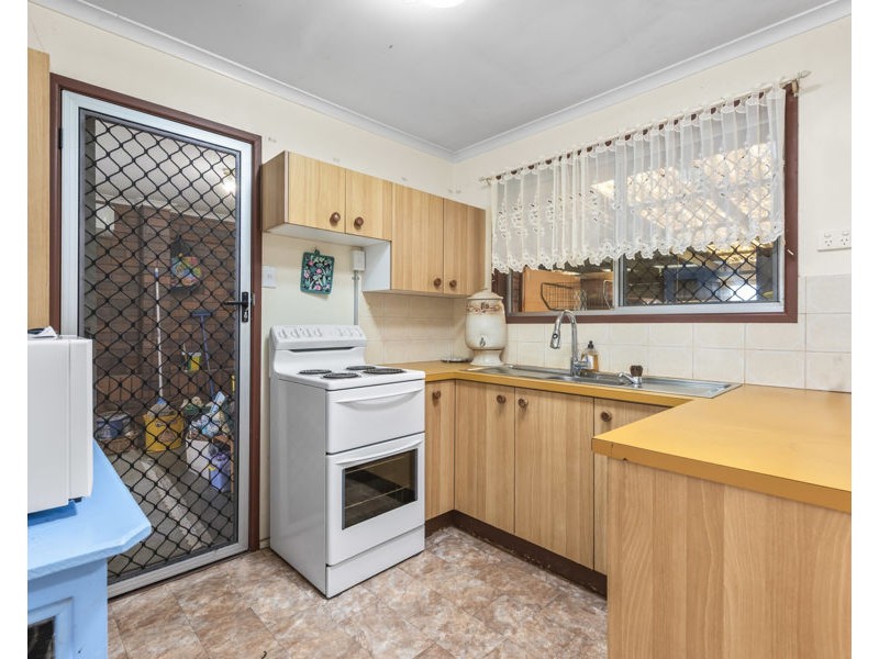 11 Wilkie Street, Oakey QLD 4401