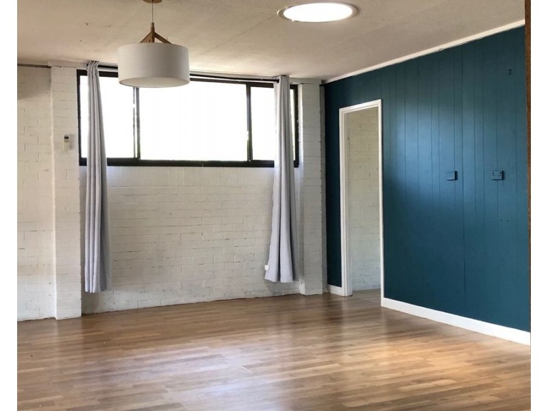 60 Long Street, Rangeville QLD 4350