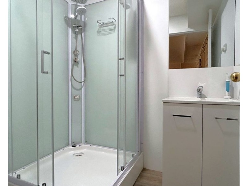 Room 1/130 Ruthven Street, Harlaxton QLD 4350