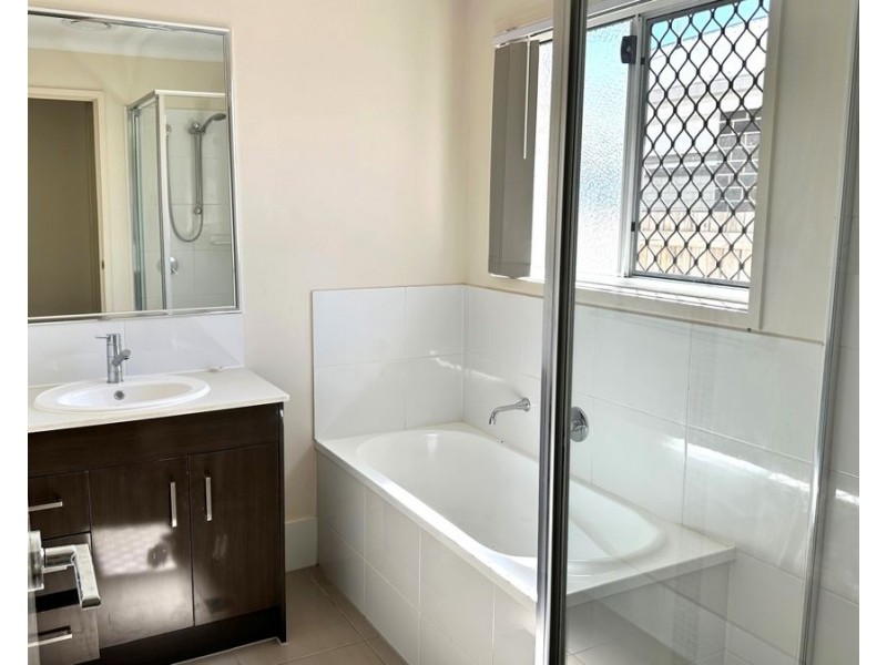 42 Colvin Street, Drayton QLD 4350