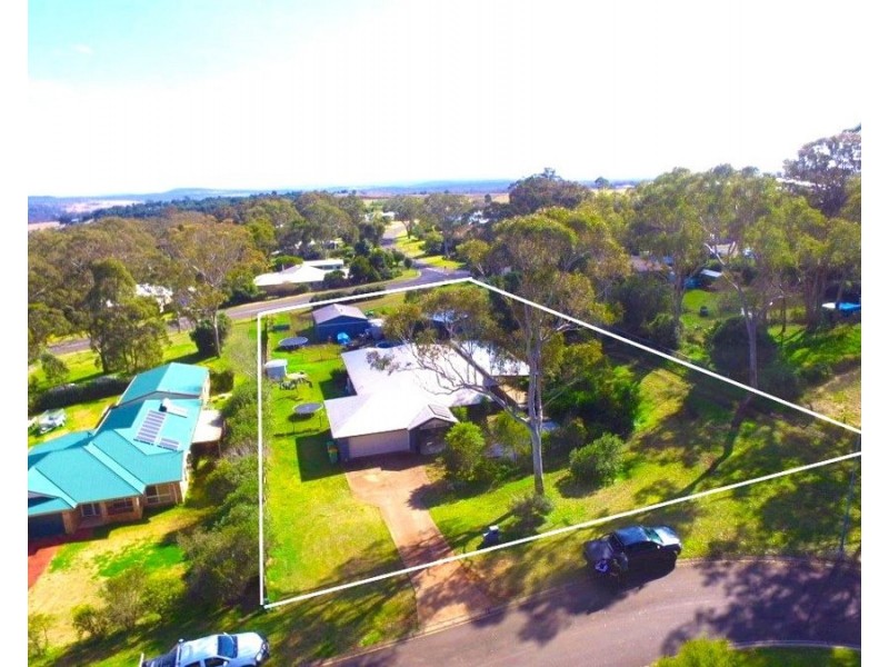 10 Debbie Court, Highfields QLD 4352