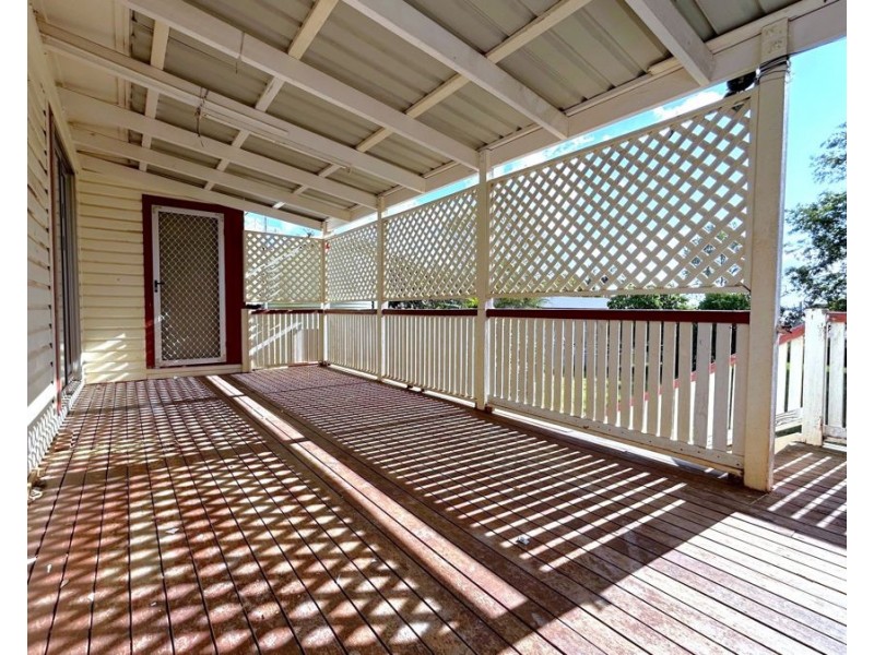 63 Llewellyn Street, Centenary Heights QLD 4350