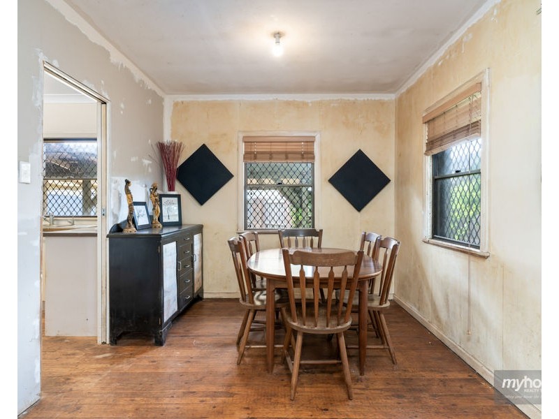 105 Anzac Avenue, Newtown QLD 4350