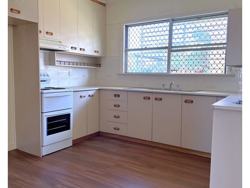 38 Ellis Street, Wilsonton QLD 4350