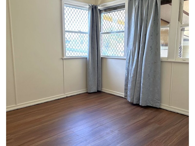 38 Ellis Street, Wilsonton QLD 4350