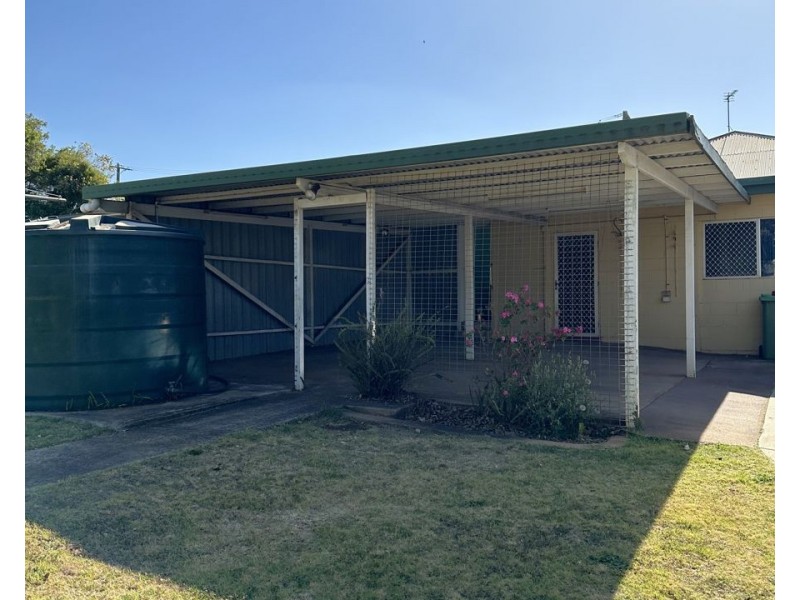 38 Ellis Street, Wilsonton QLD 4350