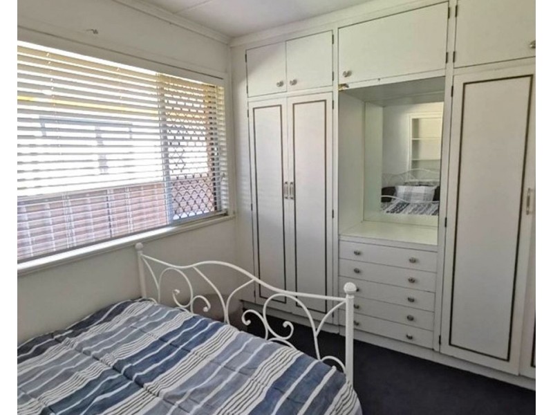 Room 3/12 Newmarket Street, Newtown QLD 4350