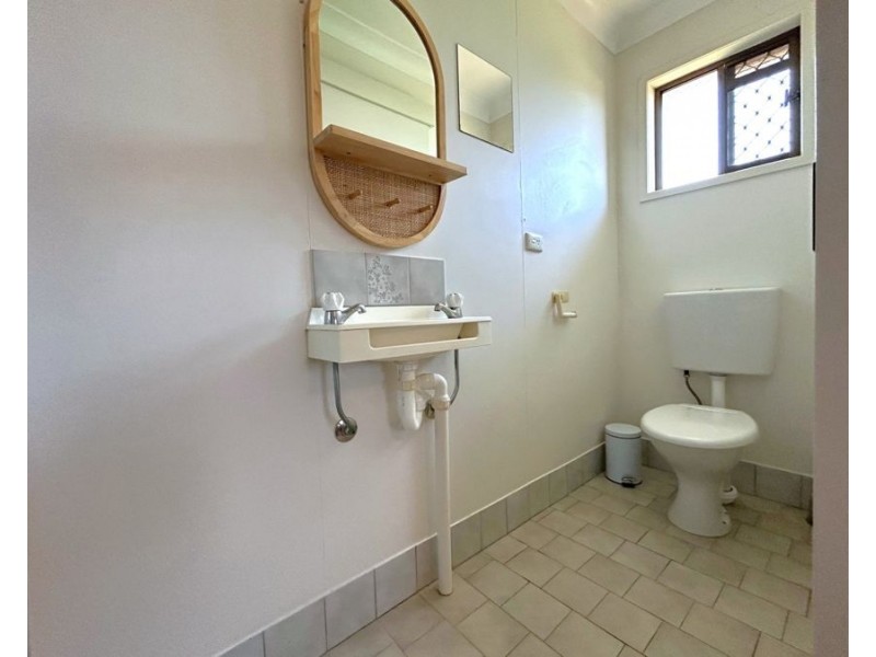Room 1/16 Lindberg Street, Wilsonton QLD 4350