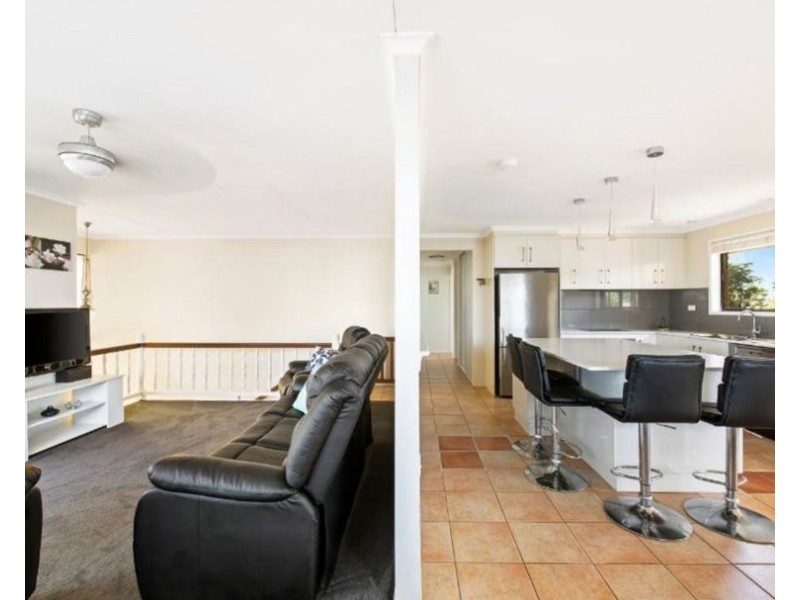 11 Homestead Avenue, Harristown QLD 4350