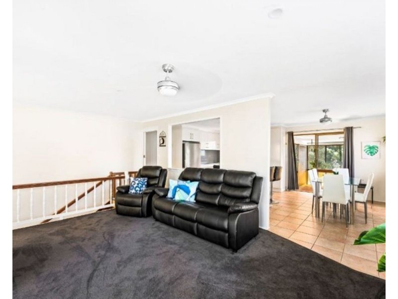 11 Homestead Avenue, Harristown QLD 4350