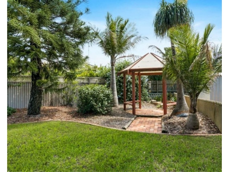 11 Homestead Avenue, Harristown QLD 4350