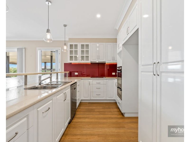 1 Explorer Court, Gowrie Junction QLD 4352