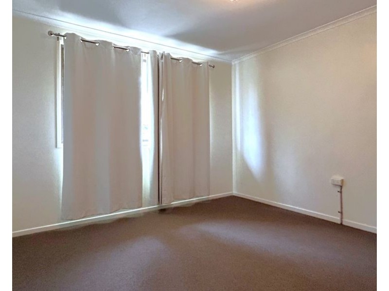 6/15 Edith Street, Newtown QLD 4350