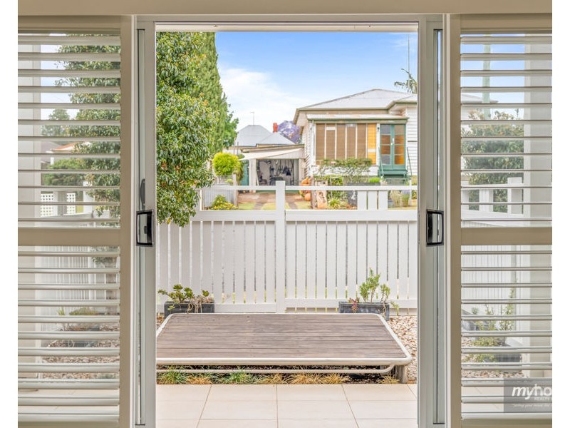 1/11 Roberts Street, South Toowoomba QLD 4350