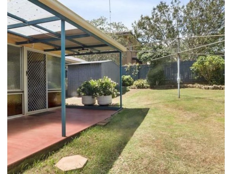6 Athol Street, Harlaxton QLD 4350