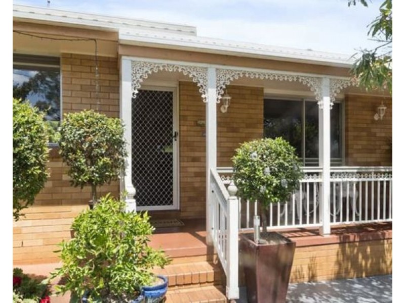 6 Athol Street, Harlaxton QLD 4350